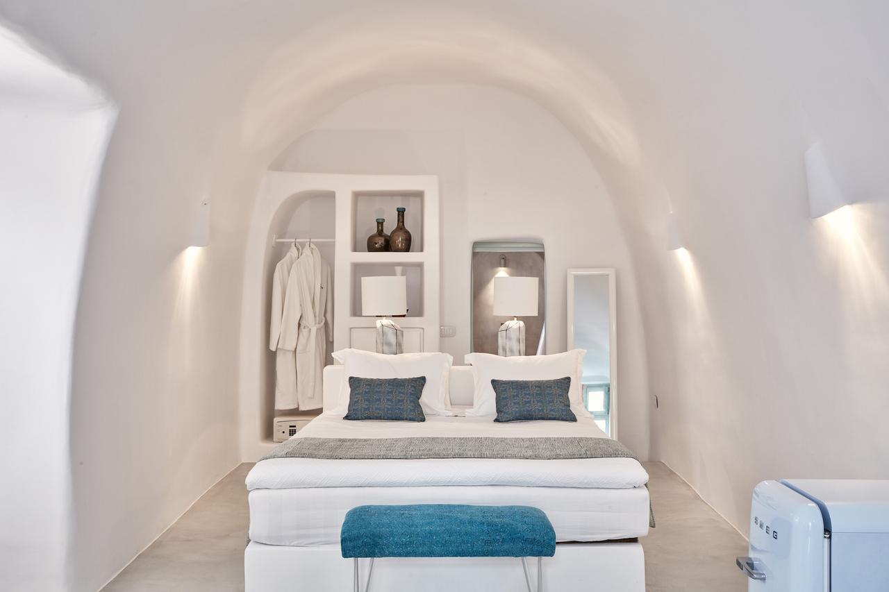 Limestone Fira  Exterior foto